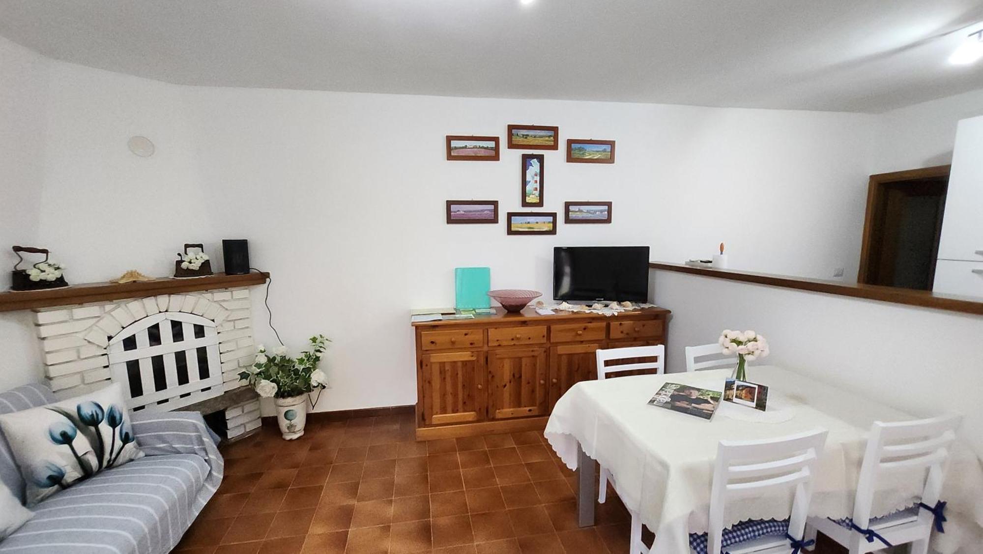 Laura'S Cottage With Lake View, Detached, 5 Kilometers From Varenna Lierna Eksteriør billede
