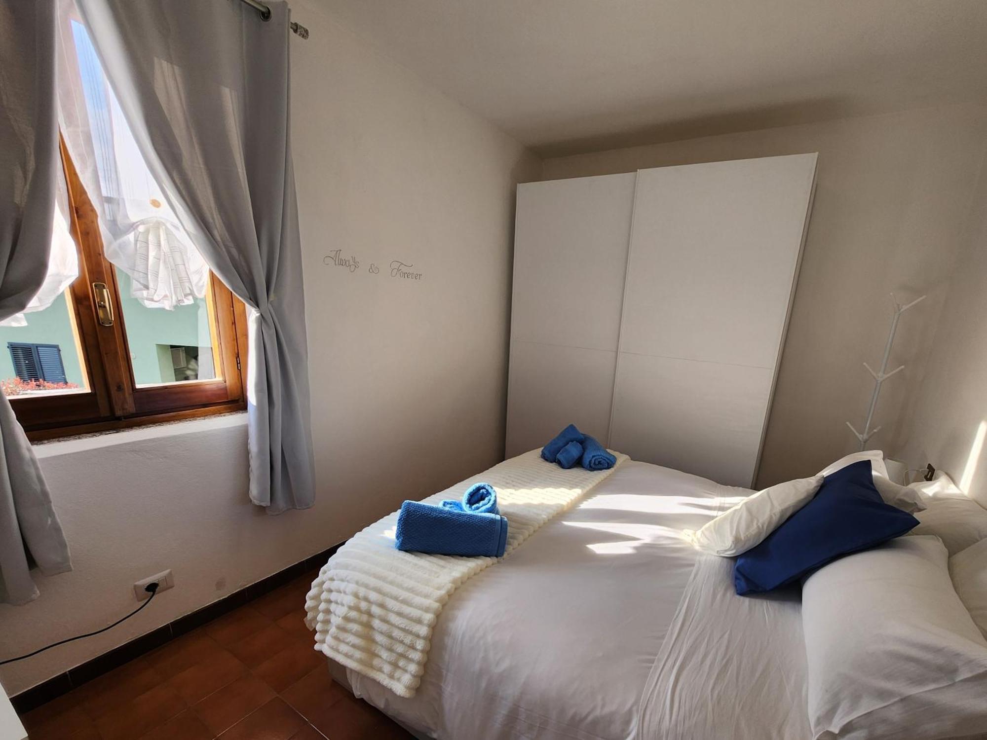 Laura'S Cottage With Lake View, Detached, 5 Kilometers From Varenna Lierna Eksteriør billede